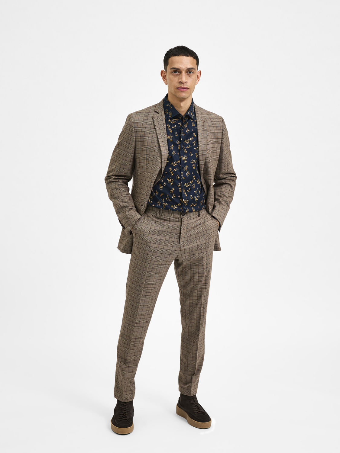 Buy Men Navy Check Slim Fit Formal Trousers Online - 740056 | Peter England